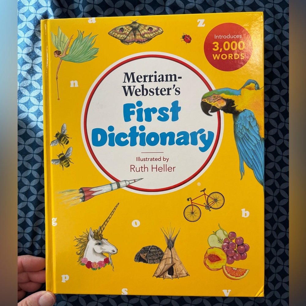 NEW Merriam-Webster’s Children’s First Dictionary